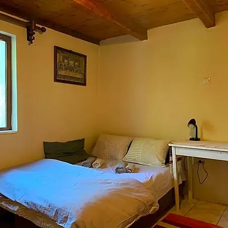 Ξενοδοχείο Garden House Near Κλουζ-Ναπόκα